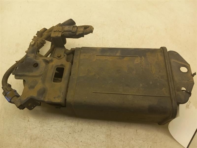 2002 TOYOTA CAMRY 2.4L 4CYL FUEL VAPOR CANISTER ASSEMBLY
