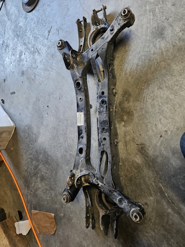 2015-2019 Hyundai Sonata Rear Suspension Subframe Crossmember 55400-C2110 OEM