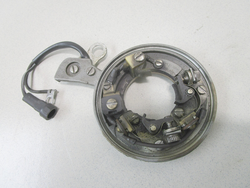 OMC 382752 Ignition Timer Base Plate Assembly for Evinrude Johnson 55-60 HP