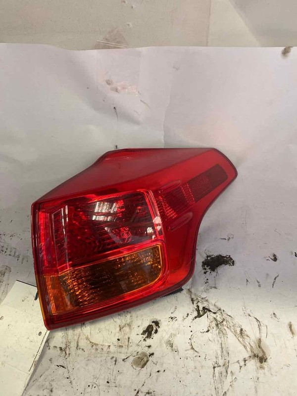 Tail Light Assembly TOYOTA RAV-4 Right 13 14 15