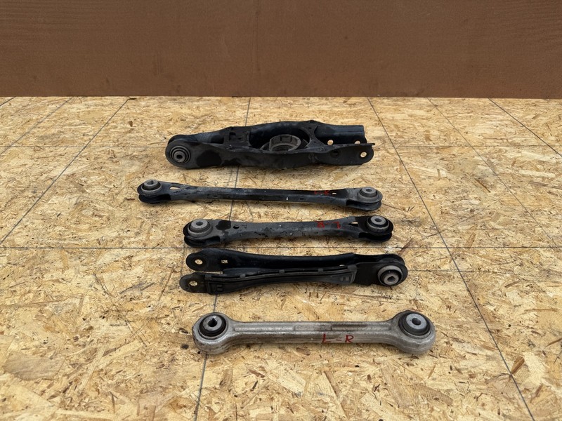 KIA STINGER 2018-2023 OEM REAR LEFT DRIVER LOWER AND UPPER CONTROL ARMS SET
