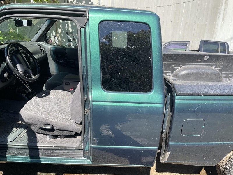 1998 - 2003 Ford Ranger Rear Driver Left Green Door Assembly Tested Oem SU