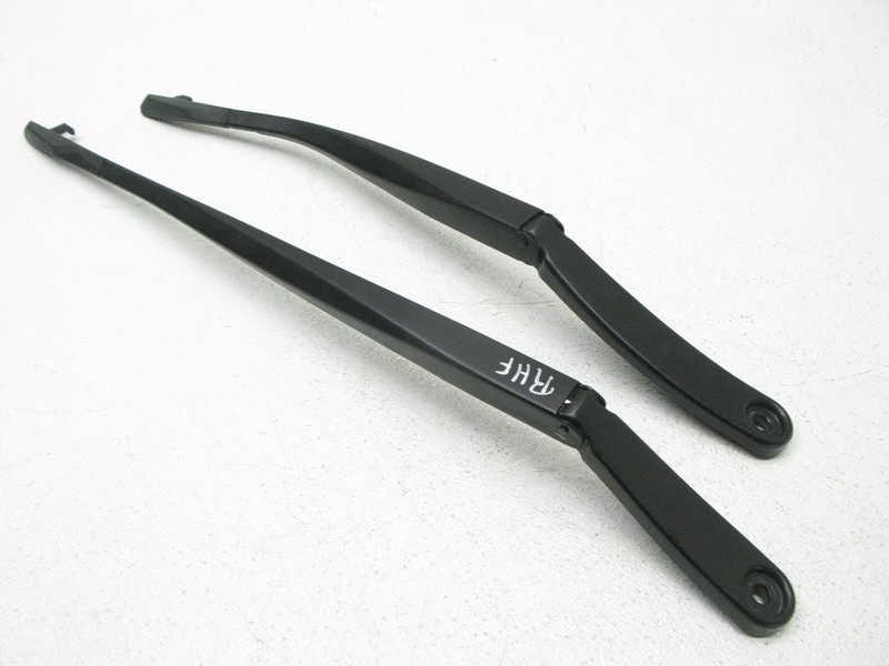 10-17 BMW F07 535i 550i GT WINDSHIELD WIPER ARM SET FRONT RIGHT & LEFT OEM 08022