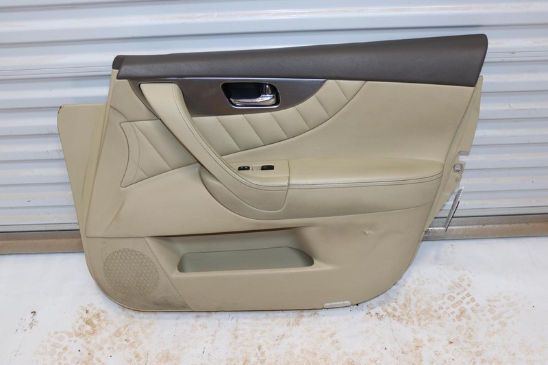 2014-2017 INFINITI QX70 FRONT RIGHT PASSENGER SIDE DOOR PANEL TRIM COVER OEM