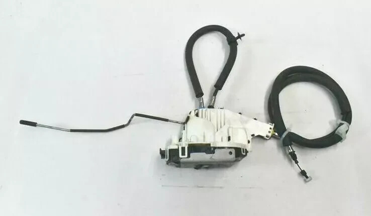 14-22 Maserati Quattroporte Ghibli Front Right Side Door Lock Latch Actuator OEM