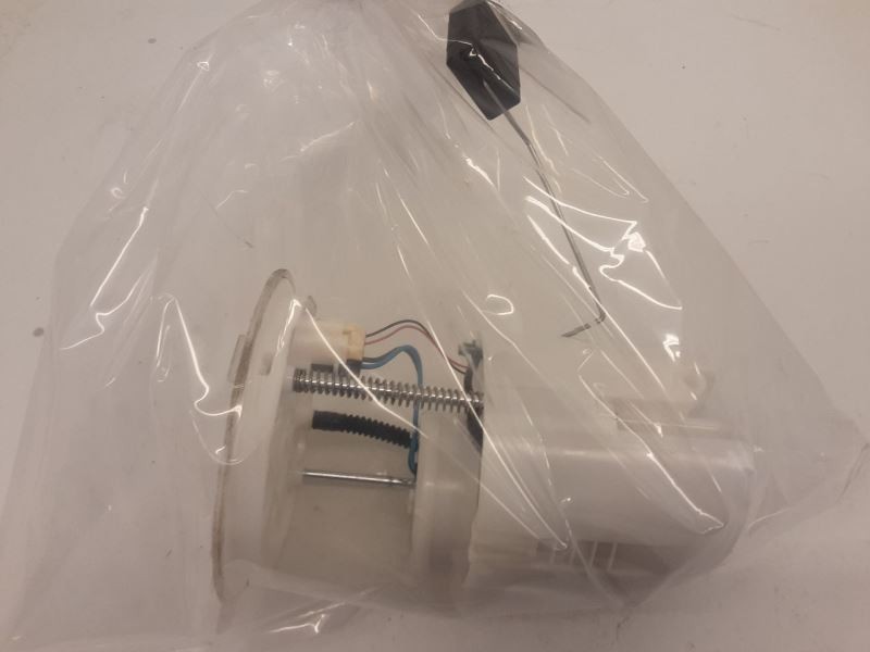 Fuel Pump Assembly 2.5L Fits 09-13 MAZDA 6 2873855