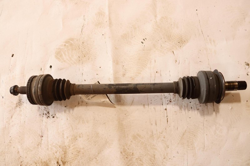 2004-2008 CHRYSLER CROSSFIRE RWD REAR RIGHT SIDE AXLE SHAFT CV U JOINT OEM