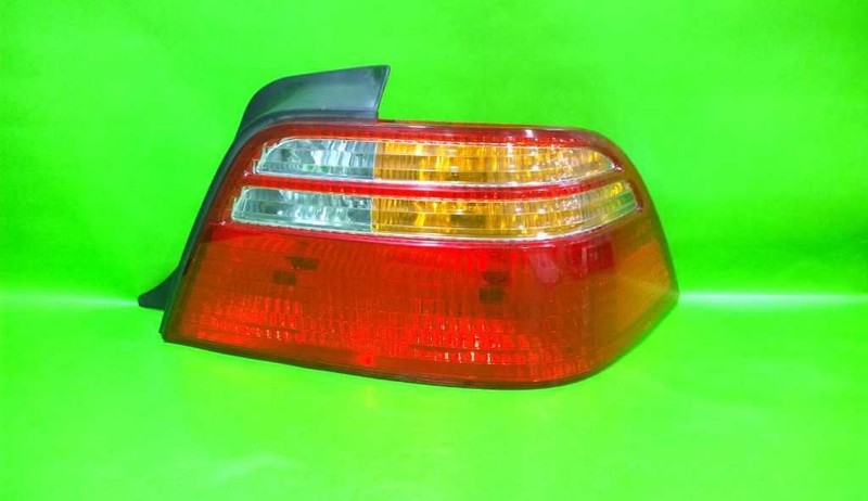 99-02 ACURA RL PASSENGER RIGHT TAILLIGHT LAMP OEM 4193-60
