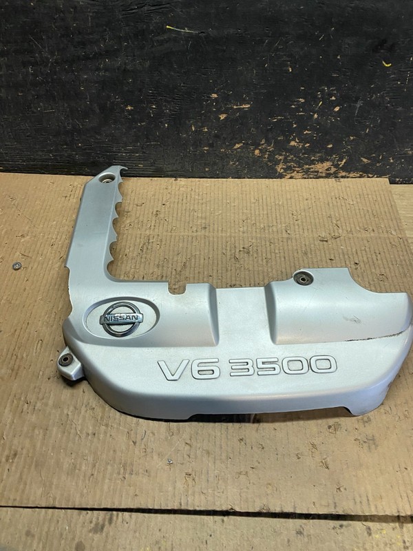 2001 to 2004 Nissan Pathfinder Engine Cover Ornament W6236 DG