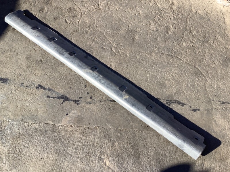 94-01 Acura Integra 4D Right Rocker Side Sill Garnish Molding 71800-ST8-000 OEM
