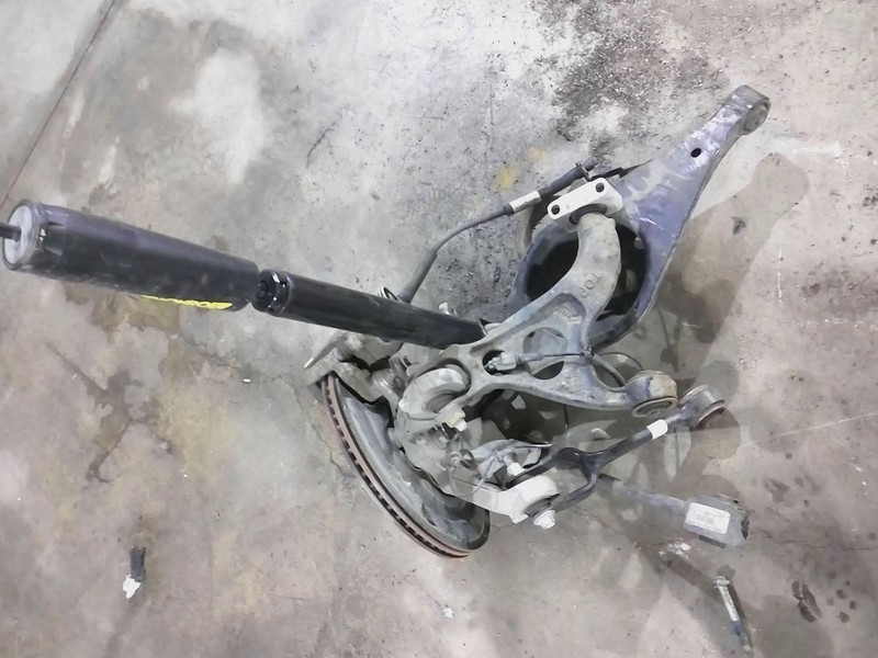 2015-2019 Ford Exorer RH Passenger Rear Suspension Assembly Police Package OEM
