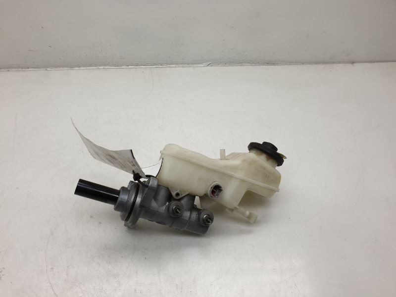 09-10 TOYOTA COROLLA 4CYL FWD BRAKE MASTER CYLINDER ASSEMBLY