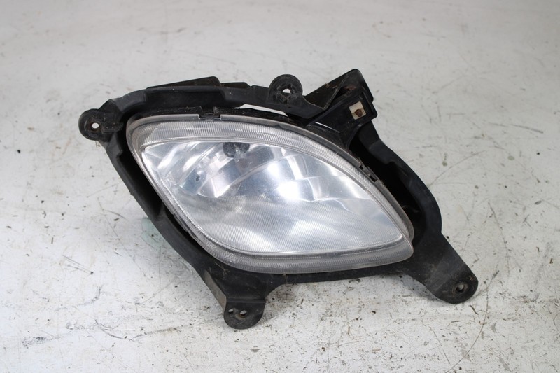2010-2012 Hyundai Genesis Coupe Driver Side Fog Light Lamp 92201-2M000