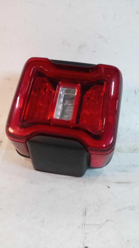 2019 Jeep Wrangler Left Blue Tail Light Assembly OEM 682185 79K Miles