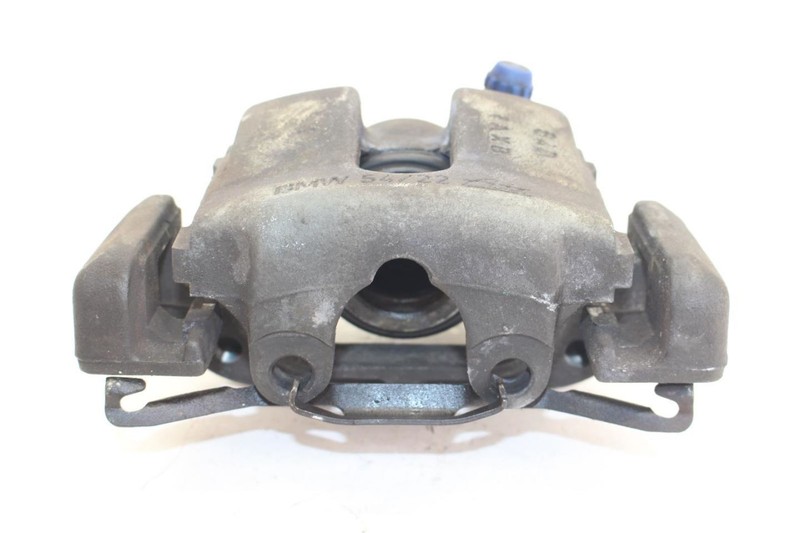01-02 BMW Z3 Roadster 2.5L Passenger Right Front Caliper Assembly