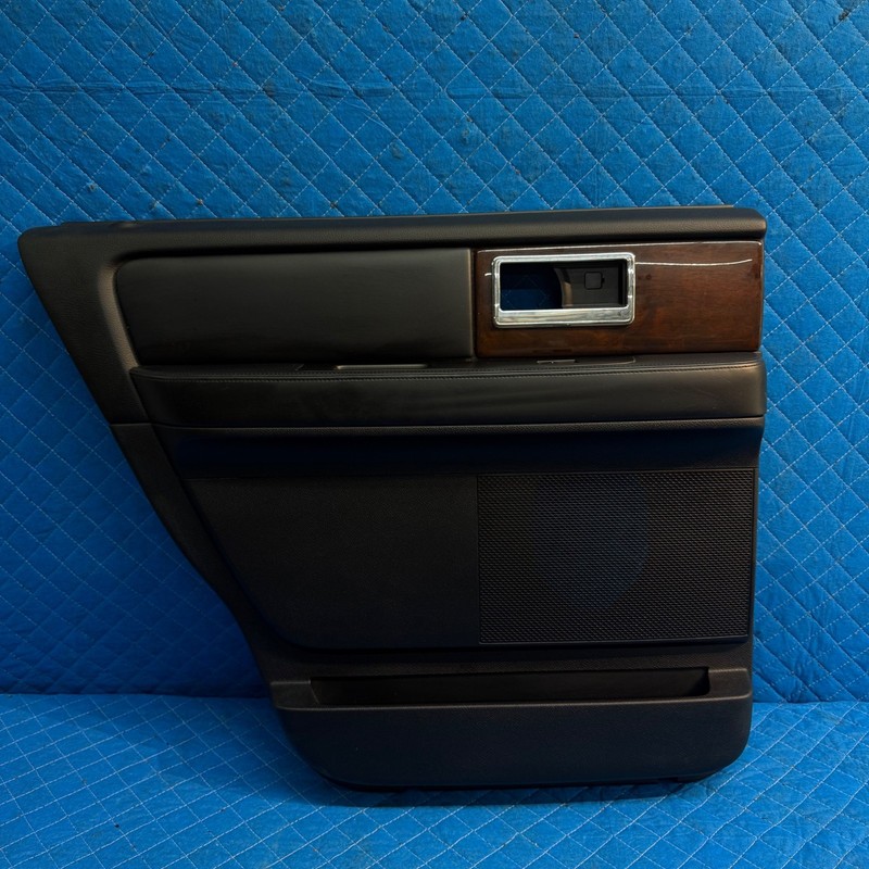2015-2017 LINCOLN NAVIGATOR REAR LEFT DRIVER INTERIOR DOOR PANEL OEM