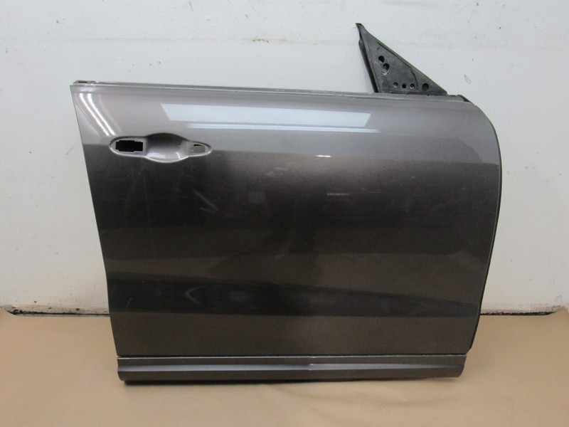 Maserati Levante 2017 Front Right Passenger Door Shell Cover Panel Trim 16-24 |