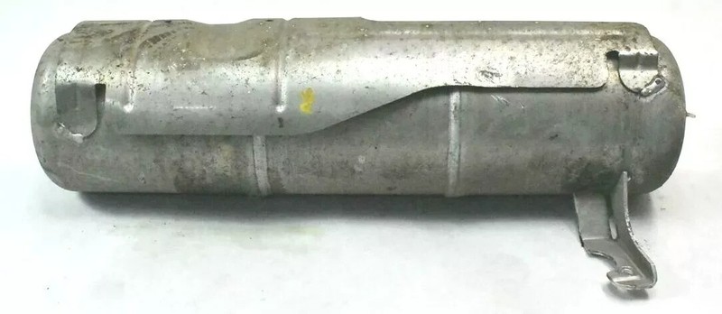 13-19 Mercedes X166 GL450 GLS63 AMG Airmatic Compressor Air Pressure Tank OEM