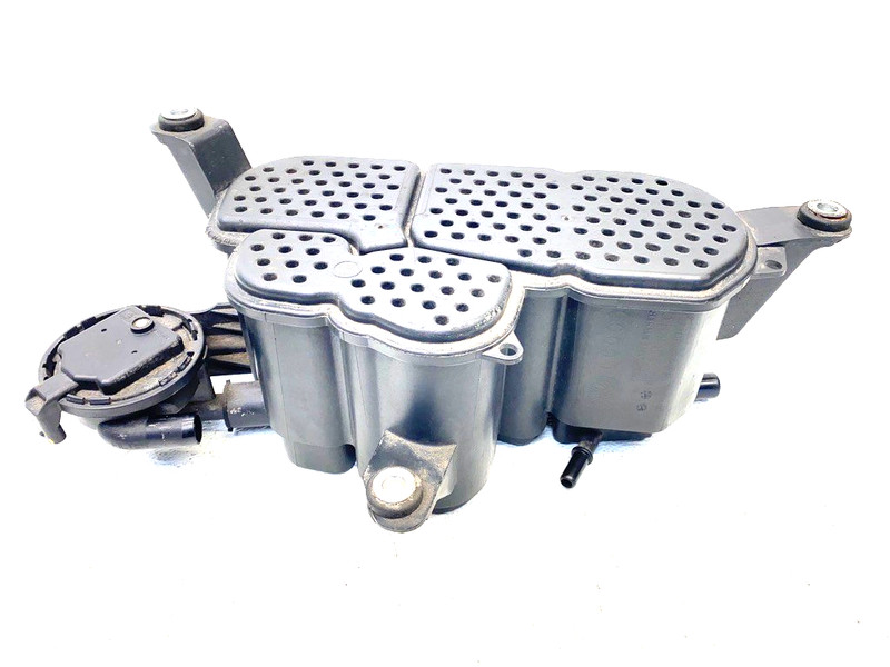13 14 15 AUDI S5 B8 FUEL VAPOR CANISTER EVAPORATOR OEM A0.52
