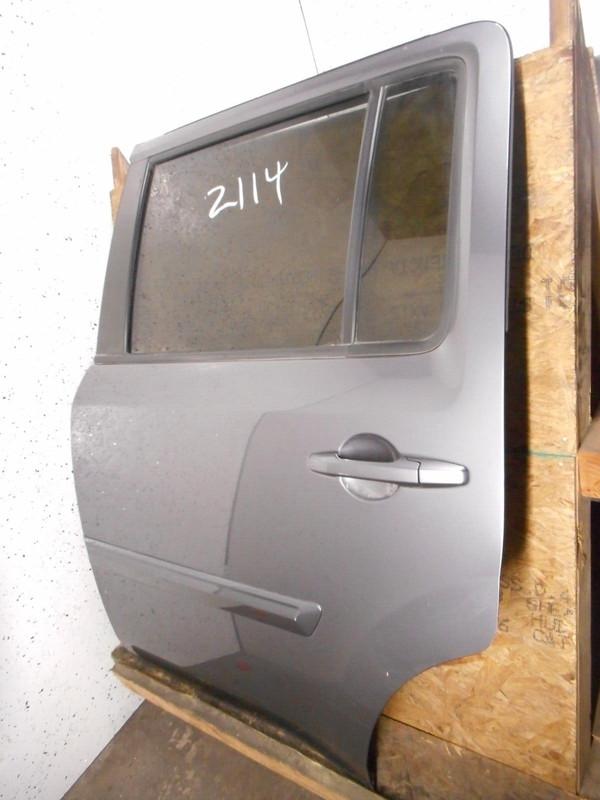 Honda Pilot Door Assembly Rear Left Driver Grey W/o Sunshade OEM 2009-2015