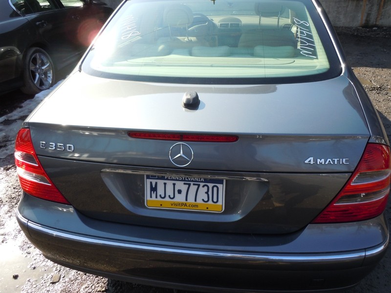 2006-2009 Mercedes-Benz E350 Sedan Trunk Deck Lid OEM C368