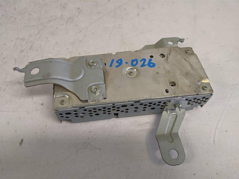 13 14 15 Honda Accord Radio Tuner Control Unit 39800-T2a-A01 Oem