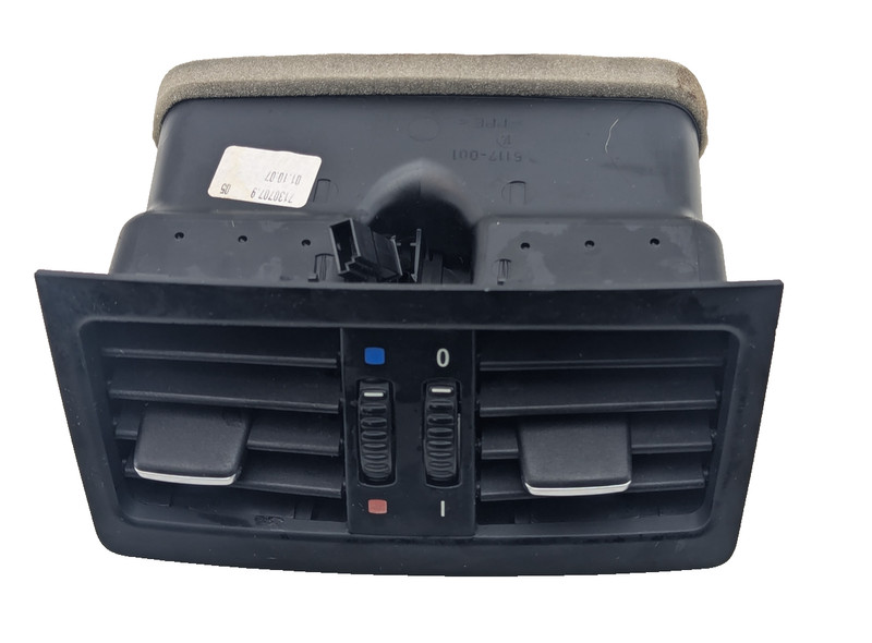 2007-2013 BMW E90 328i 335i REAR CENTER CONSOLE HEATER AC AIR VENT PANEL