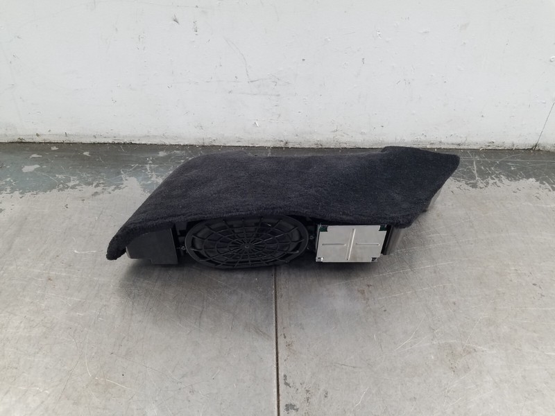 2006 Porsche Cayman S 987 Front Bose Subwoofer Assembly #4205 P1