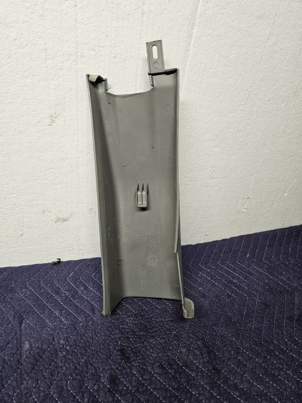 Used Front Right Seat Belt Coverfits: 2009Ford e250 van