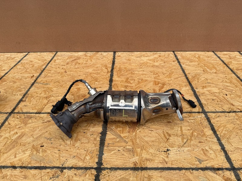 GENESIS G70 G80 G90 17-25 OEM LEFT LH MANIFOLD MUFFLER EXHAUST PIPE TUBE 3.3T