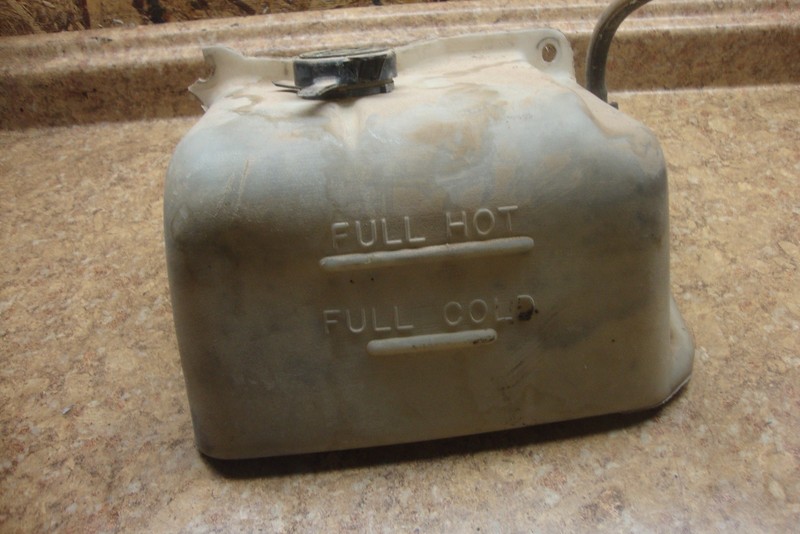 1986 Ford Mustang Fox Body LX Engine Cooling Coolant Reservoir Tank Radiator 86
