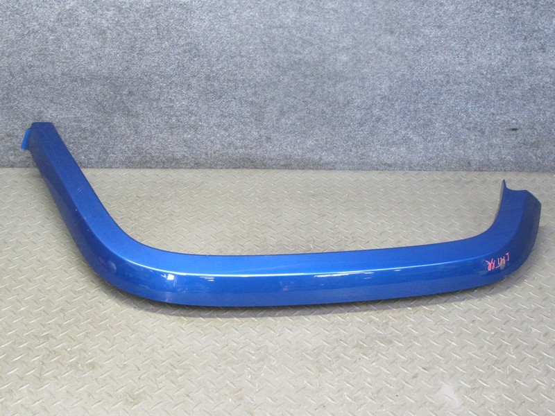 2003-2009 HUMMER H2 REAR RIGHT WHEEL ARCH FENDER FLARE TRIM MOLDING 15294531