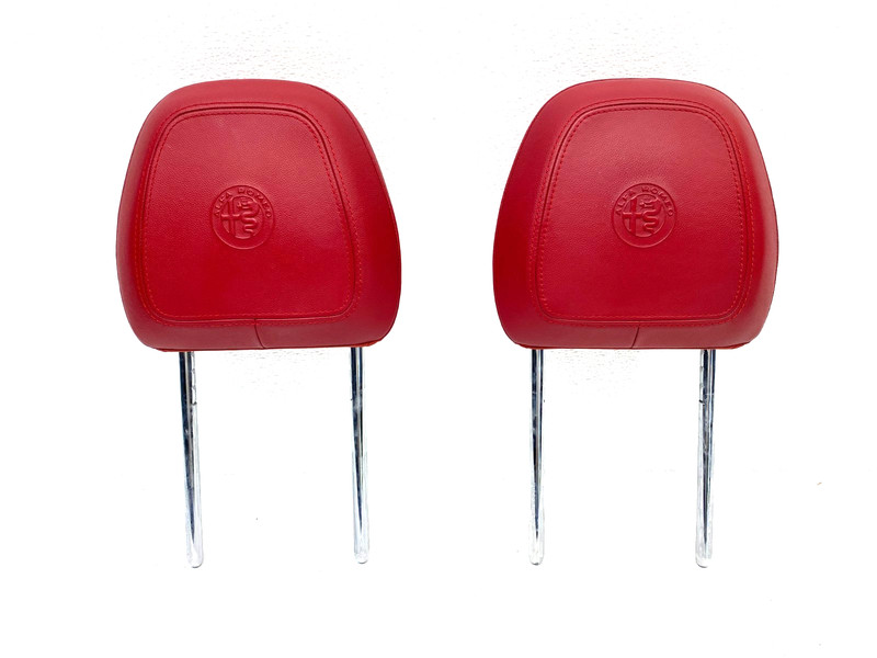 17 18 19 ALFA ROMEO GIULIA 1ST ROW HEADREST RED OEM #A0.62