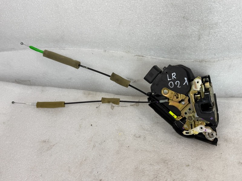 2001-2006 Lexus LS430 DRIVER LEFTREARDoor Lock Actuator Motor 2002 2003