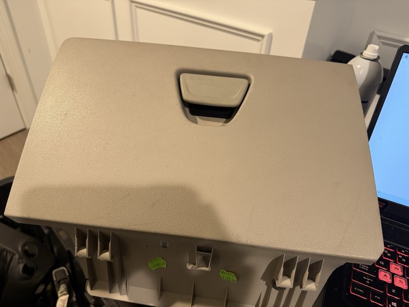 2011 - 2019 FORD FIESTA DASH DASHBOARD GLOVE BOX STORAGE COMPARTMENT OEM beige