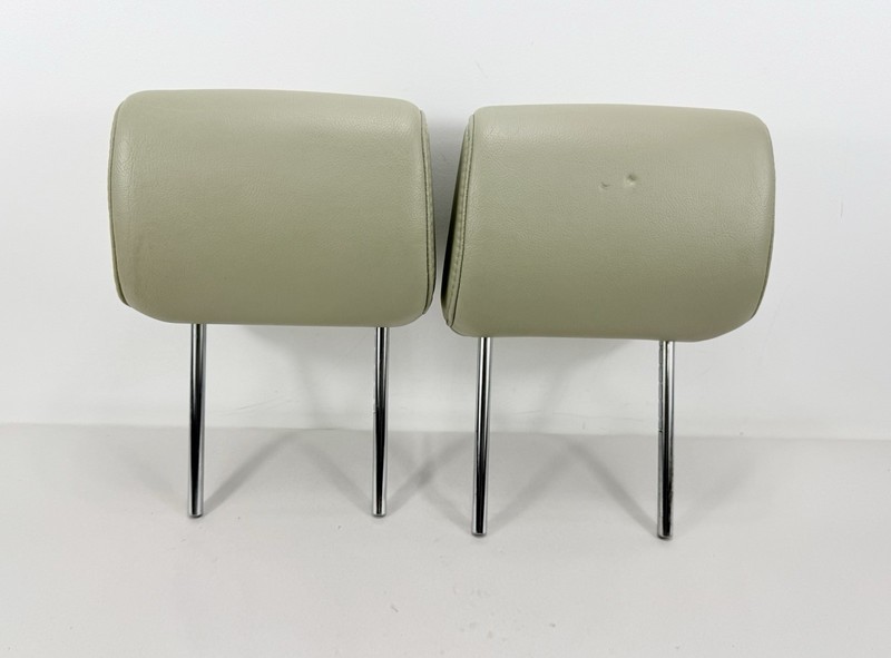 2004-2012 Nissan Titan Armada Infiniti QX56 Front Headrest Set Tan Leather OEM