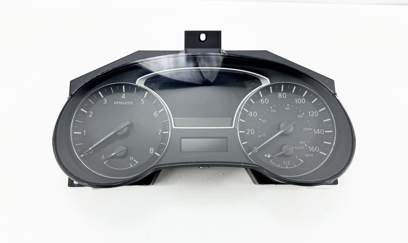 2013-2016 Nissan Pathfinder Speedometer Instrument Cluster w/ 123,318 Miles OEM
