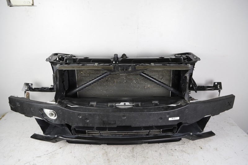 12-18 Bmw F30 320i 328i N20 Radiator Condenser Fan Core Support Clip OEM 39k