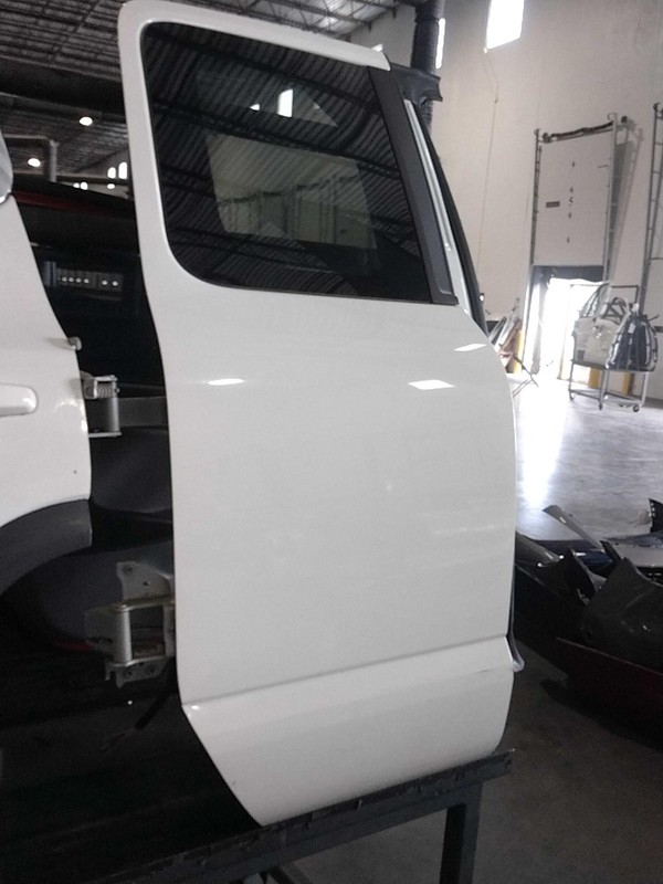 Used Deck Lid fits: 2013 Volkswagen Touareg w/o LED tail lamps w/spoiler Grade A