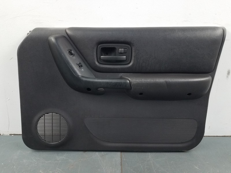 1999 Jeep Cherokee Sport XJ 4x4 4.0L Right Front Passenger Door Panel #8618 Y1