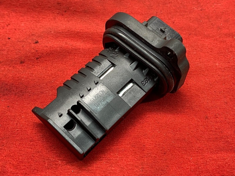 BMW F10 F12 F30 F80 F82 M3 M4 M5 M6 Hot-film Mass Air Flow Meter Sensor MAF OEM✅