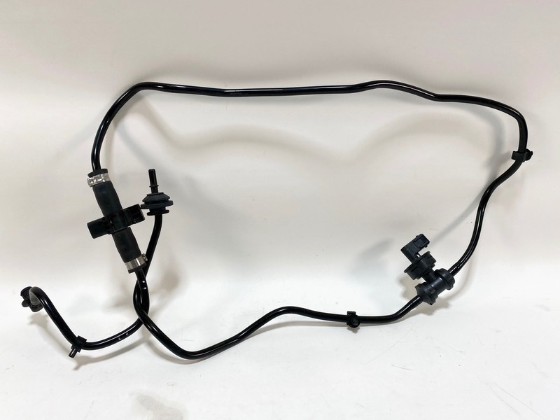 17-20 JAGUAR F-PACE POWER BRAKE MASTER CYLINDER BOOSTER VACUUM HOSE SENSOR OEM