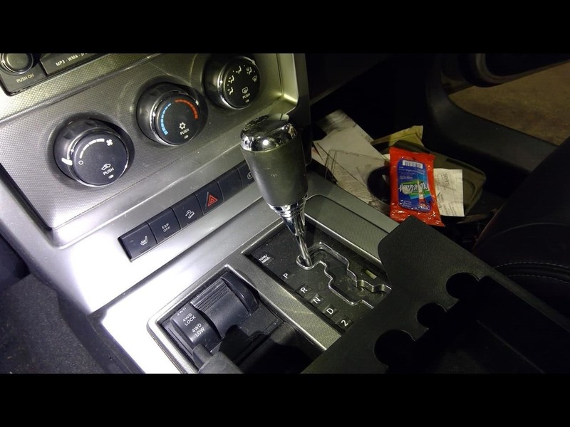 2009 LIBERTY Automatic Transmission Shifter 1571370