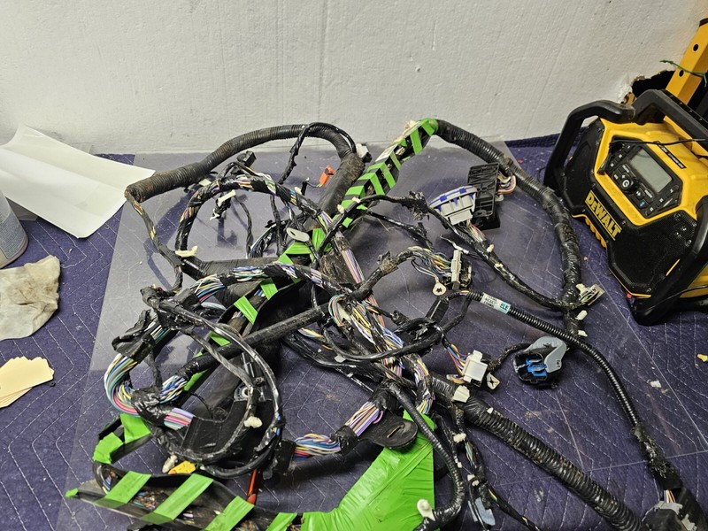 2013-2014 FORD F150 LARIAT FX4 3.5 CREW CAB WIRING HARNESS Damaged Front Rh Door