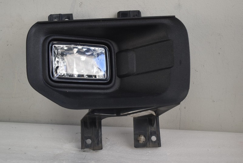 2016-2017 FORD F150 FOG LIGHT RIGHT SIDE FACTORY OEM