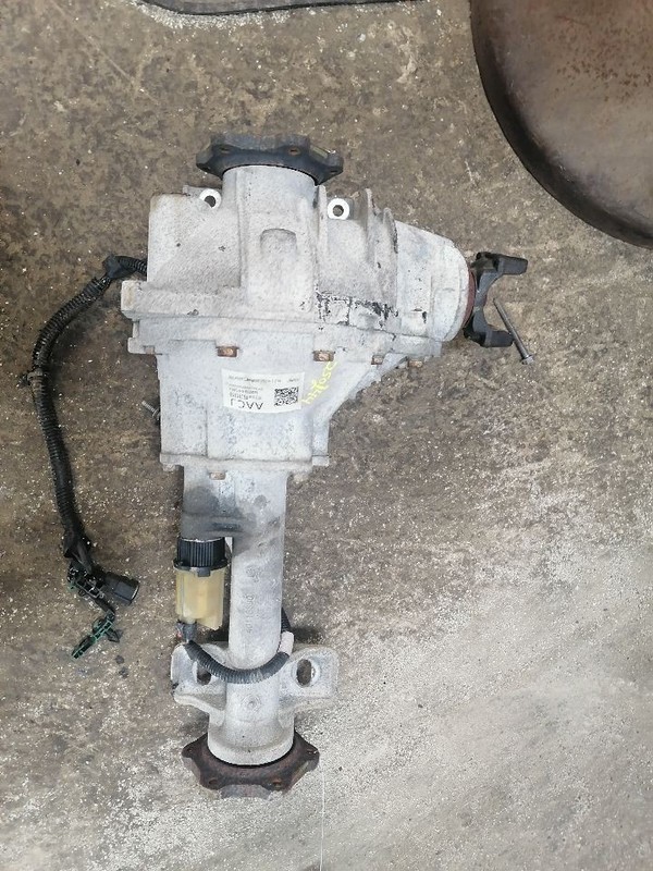 Differential Carrier Front 3.42 Ratio Opt GU6 Fits 15-20 SUBURBAN 1500 1629158