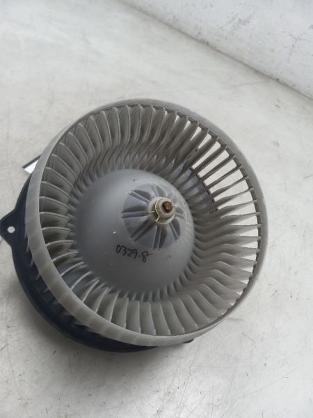 02-10 LEXUS SC430 4.3L RWD AT AC BLOWER MOTOR