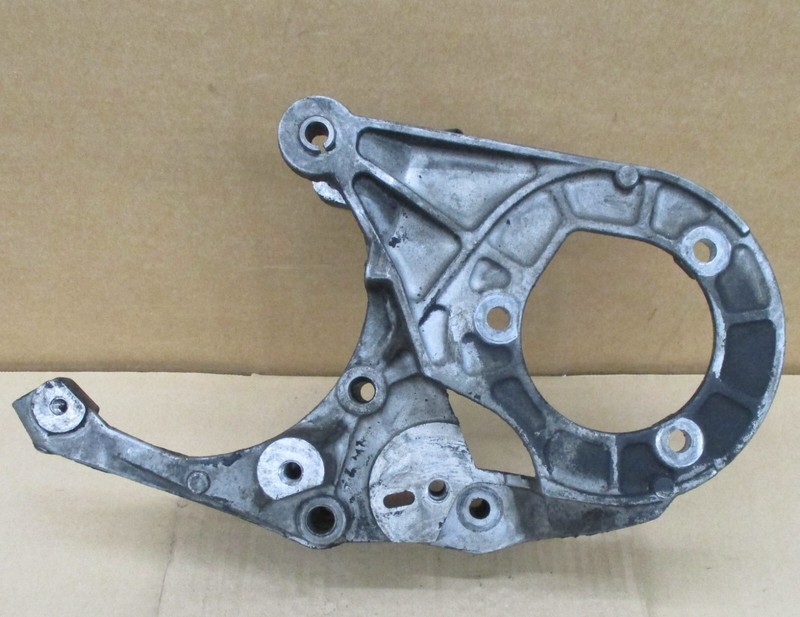 1996-1999 FORD TAURUS MERCURY SABLE POWER STEERING PUMP BRACKET F8DE-3D691-AA
