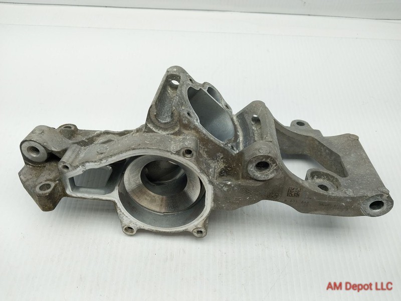 2017 Mini Cooper S F56 F55 F57 Cooling Water Pump Support Housing 11518601366