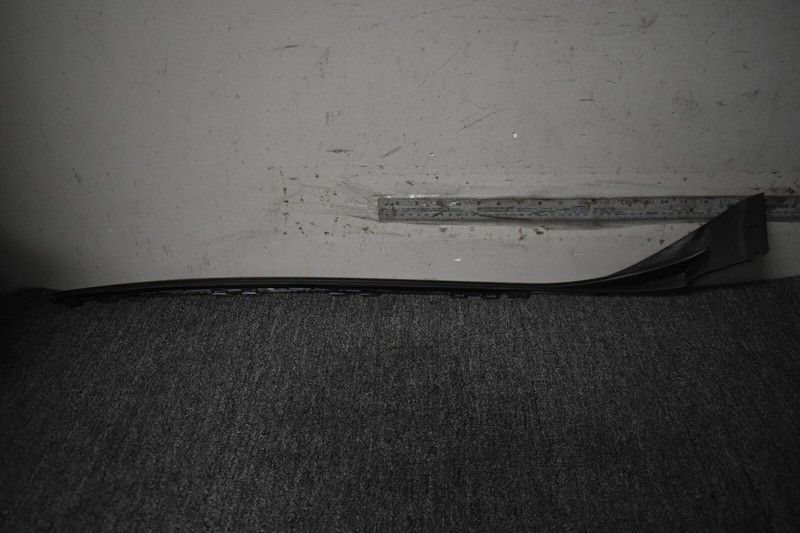 2017-2018 ACURA MDX WINDSHIELD GARNISH FACTORY OEM